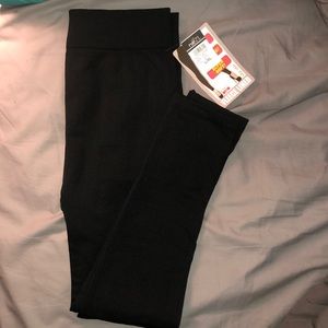 Women’s Black fleece-lined leggings
